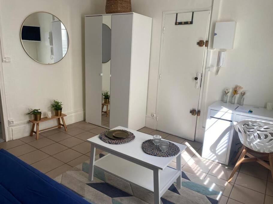 Appartement Le Penseur Studio à Orléans Extérieur photo
